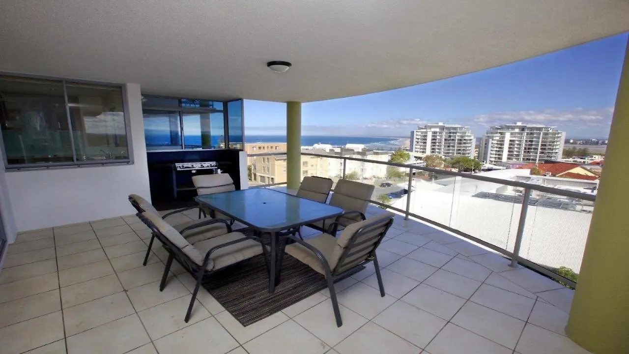 Pinnacles Unit 53 Caloundra Qld